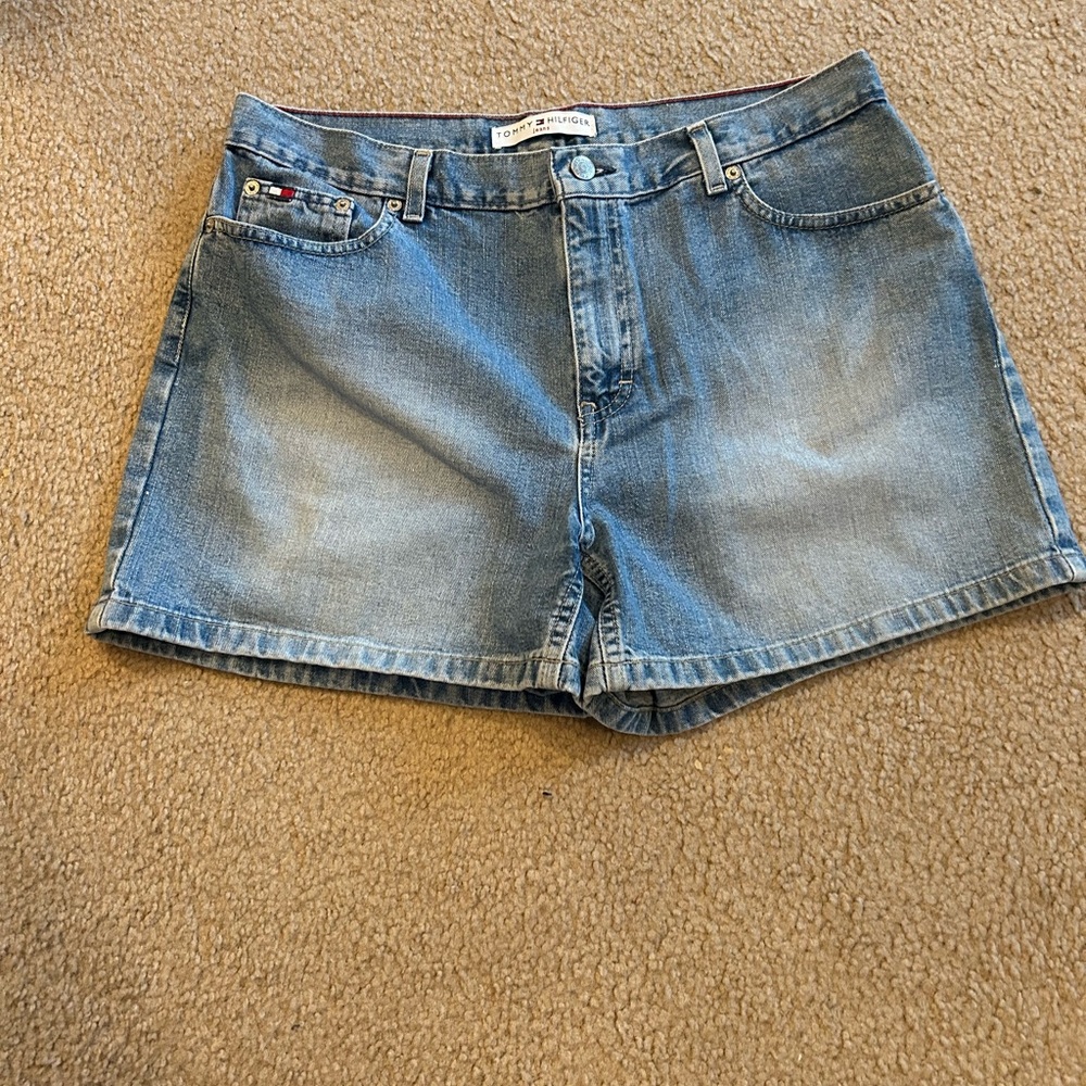 Size 12 Tommy Hilfiger Jean Shorts - Picture 1 of 5